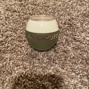 Becca Zero Clear Foundation